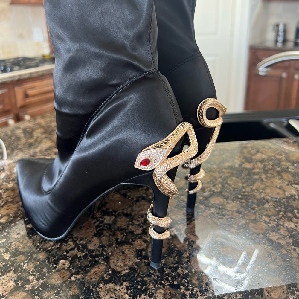 Designer Satin ankle cocktail booties!  Azalea Wang designer. New